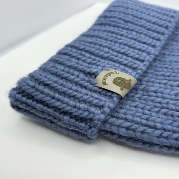 Ciemno-niebieska czapka - Zdjęcie 3